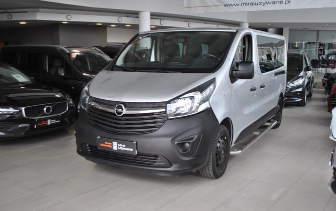 Opel Vivaro cena 109900 przebieg: 129000, rok produkcji 2017 z Miłakowo małe 277